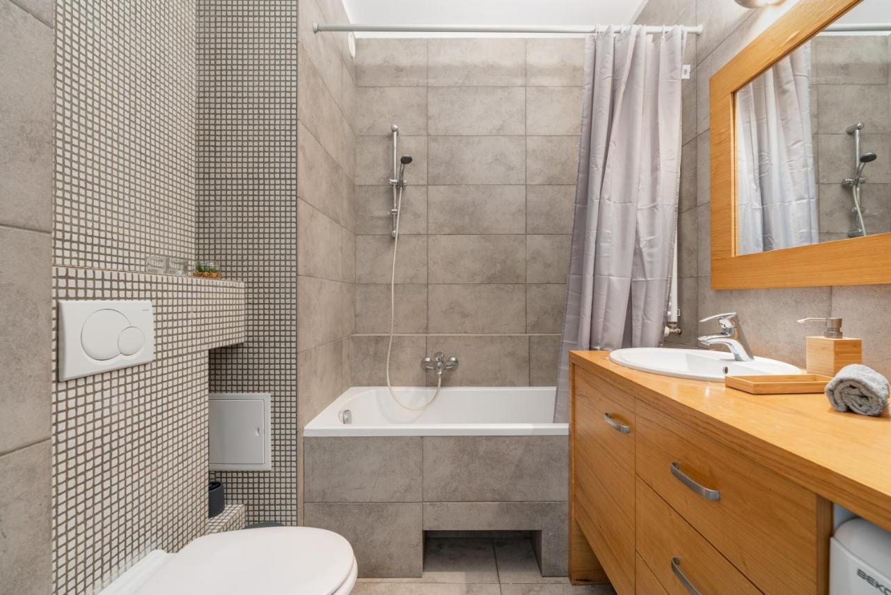Superapart Wilanowska Apt 20 "Pet-Friendly 1Br Home With Patio وارسو المظهر الخارجي الصورة